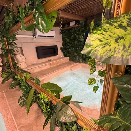 Nessa With A Private Jacuzzi *